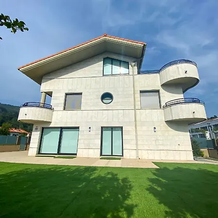 Txokolatenea Villa